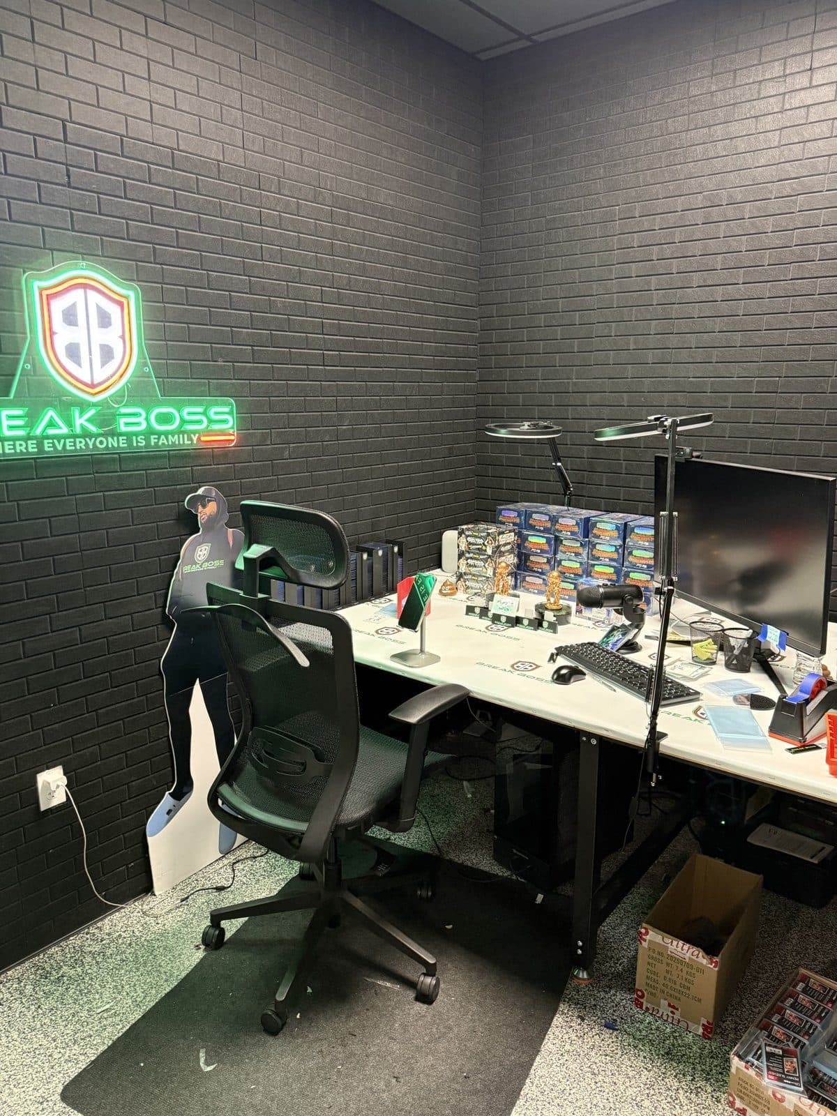 The Break Boss break and stream station
