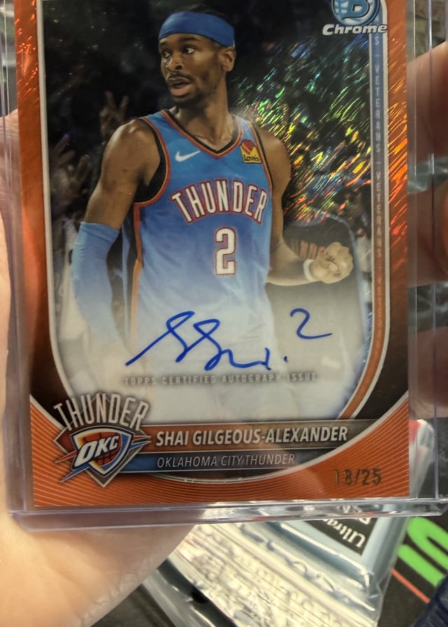 Shai Gilgeous-Alexander Bowman Chrome autograph pulled live at Break Boss